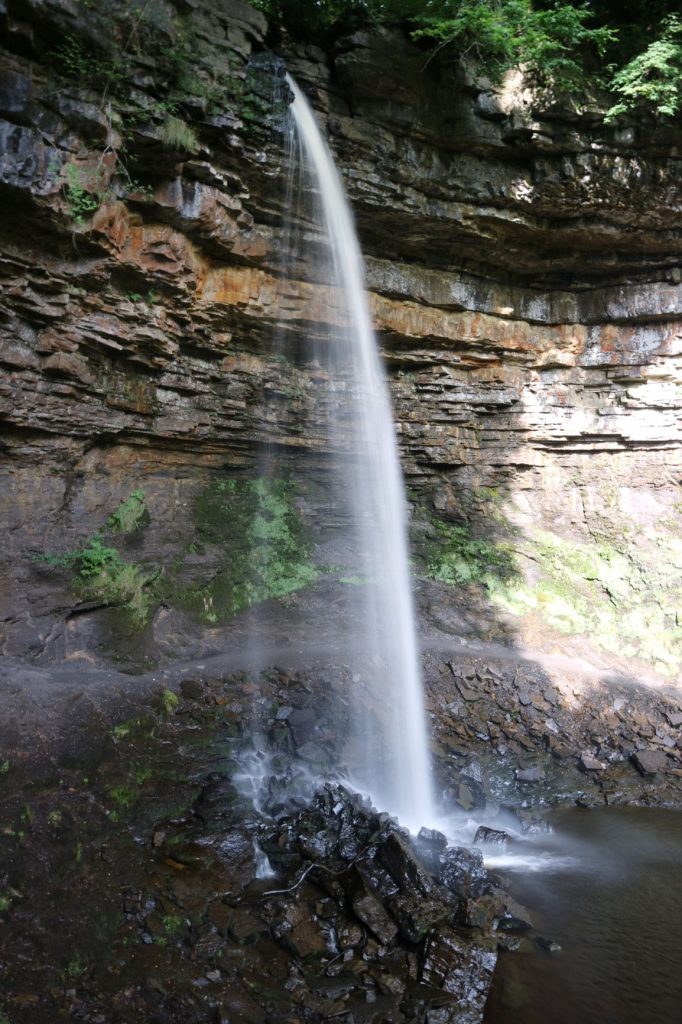 Hawes to Hardraw Force: an easy circular walk in the Dales - Britvoyage